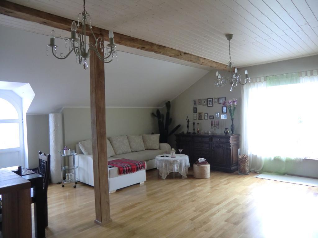 Kuressaare Romantic Apartment Extérieur photo