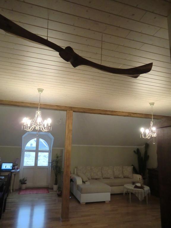 Kuressaare Romantic Apartment Extérieur photo