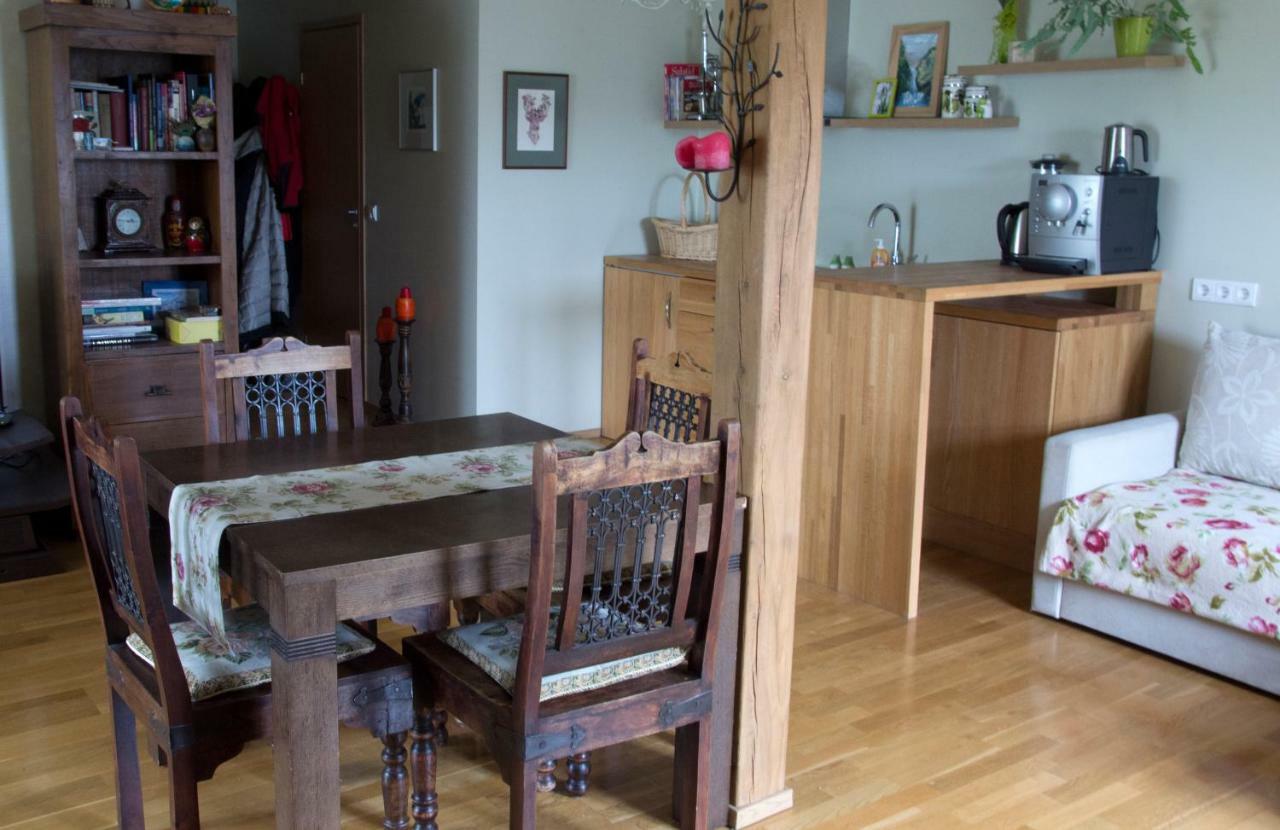 Kuressaare Romantic Apartment Extérieur photo